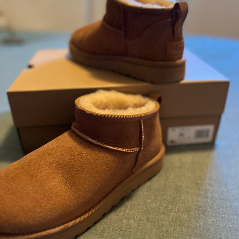 UGG low